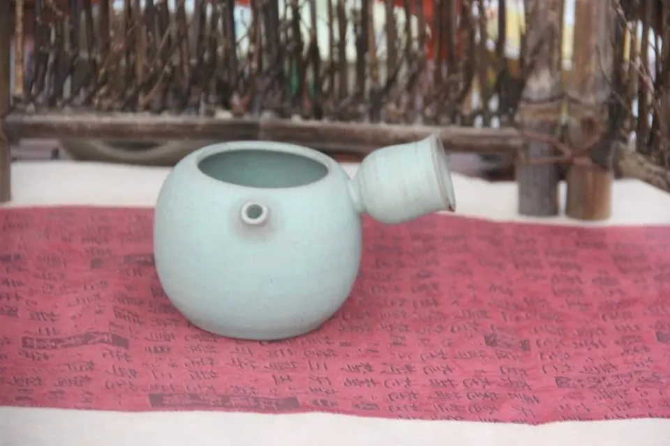 

Cha hai Chinese tea set Restoring ancient ways kiln Points of tea ware Manual kung fu tea set Chahai spring