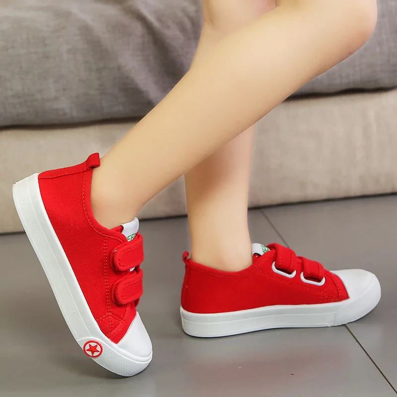الاطفال الأطفال الطفل الفتيان الفتيات أحذية خفيفة بدون كعب أحذية رياضية كاجوال حذاء قماش الأطفال الأحمر الأسود الأبيض Chaussure الشقي Garcon