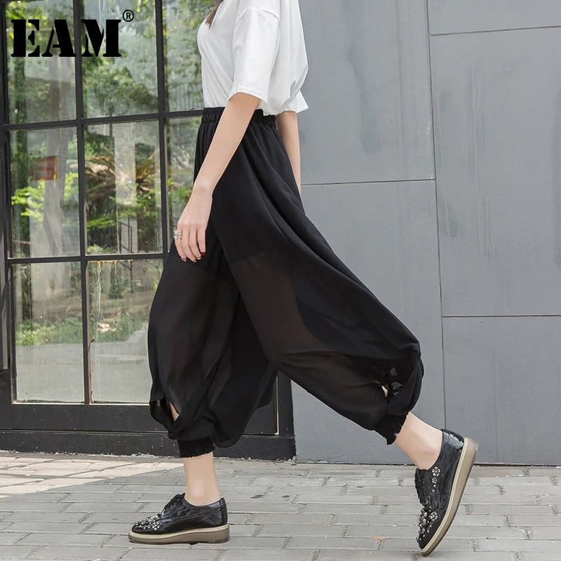 [EAM] Autumn Winter Woman Stylish Black High Waist Elastic Waist Draped Hollow Out Loose Chiffon Wide Leg Pants LE520