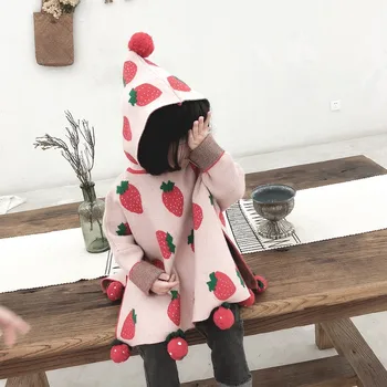 

Baby Girl Sweater Strawberry Pattern Hair Ball Knitted Sweaters 2 3 4 5 6 Y Toddler Kids Hooded Pullover Girls Cloak Trench Coat