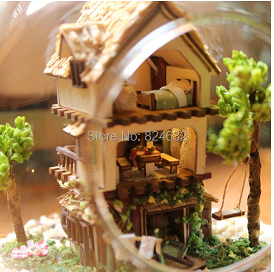 

Free Shipping Assembling DIY Miniature Model Kit Wooden Doll House/ Mini Wooden Toy Miniature Dollhouse casa de boneca