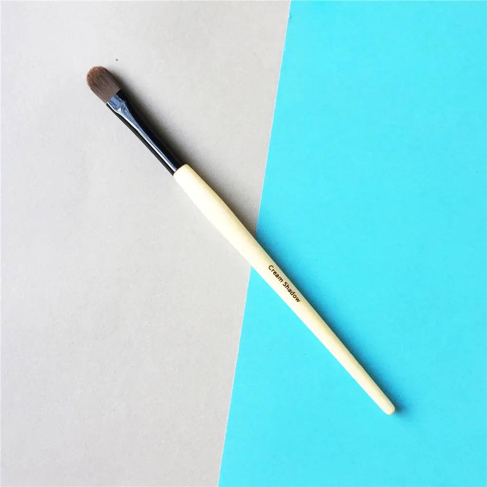 BOBBI BROWN Cream Shadow Brush _ 1