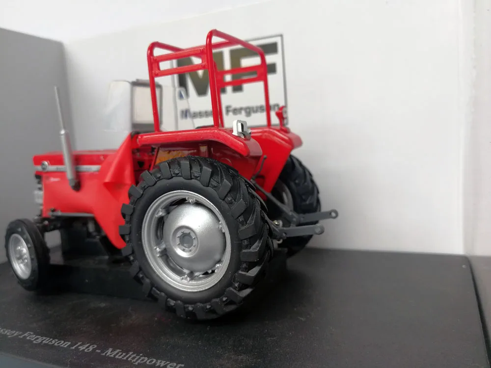 UH-5370 трактор Massey Ferguson 135 super Multipower