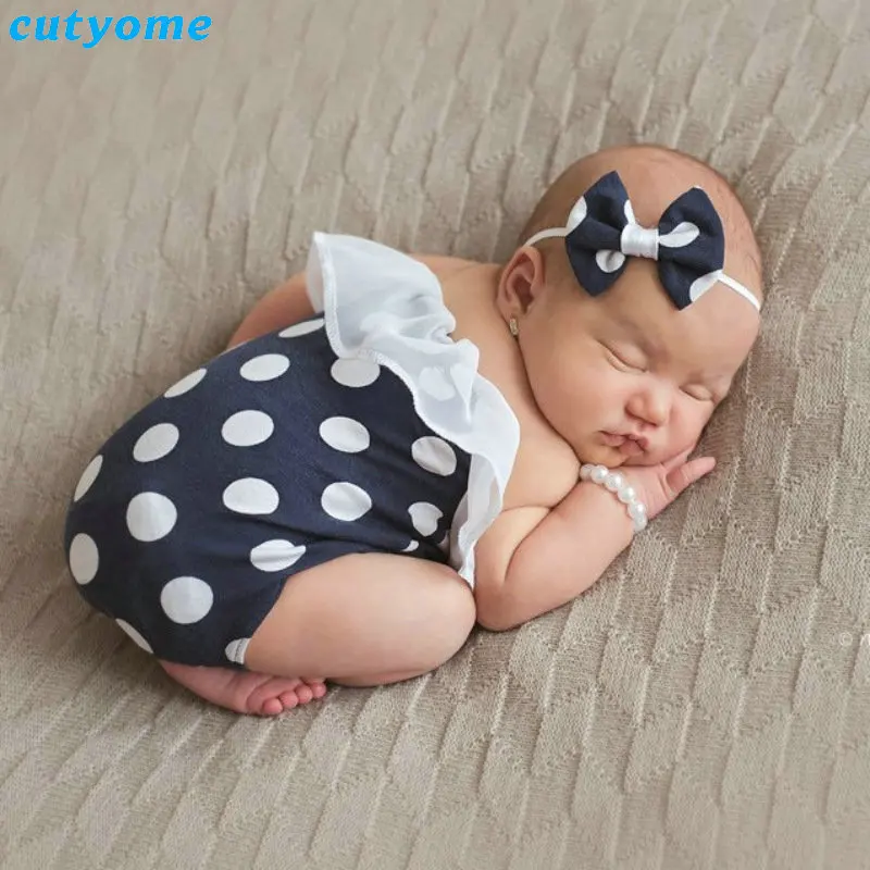 

Newborn Baby Girls Cotton Dot Rompers+Headband+Pearl Bracelet 3pcs/Set New Born Infant Photography Props Photo Props Jumpsuits