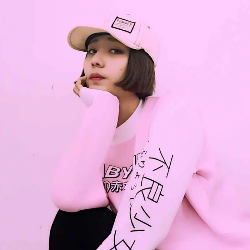 

Casual Style Women Sweatshirts Streetwear Japanese Worlds Printed Long Sleeved Hoodies Casual Pink Black O-neck Hot Tops New