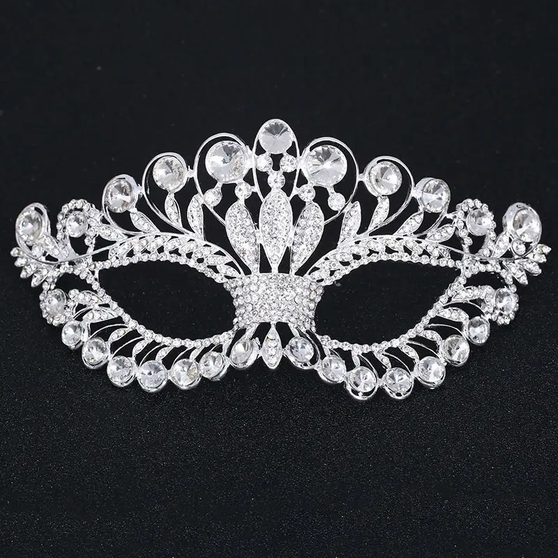 Image Graceful Lady Sexy Masquerade Masks with Glass Diamond Half Face Metal Masks Princess Mask Party Favor DEC102