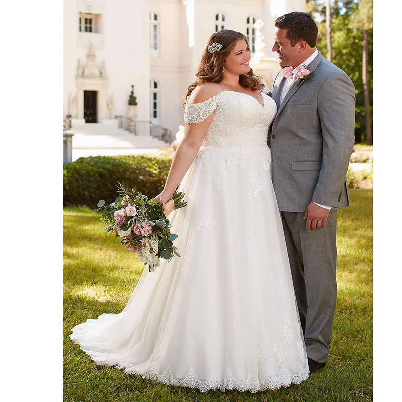 

Custom Made Size Wedding Dresses Plus Size V Neck White Ivory Appliques Lace Bridal Dress Off the Shoulder Wedding Gowns 2019