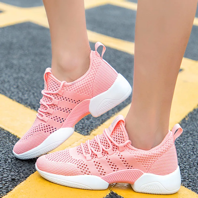

Women Vulcanize Shoes Running Shoes For Women Outdoor Flyknit Woman Sneaker Trend Training Shoes Women Sports Shoes Light