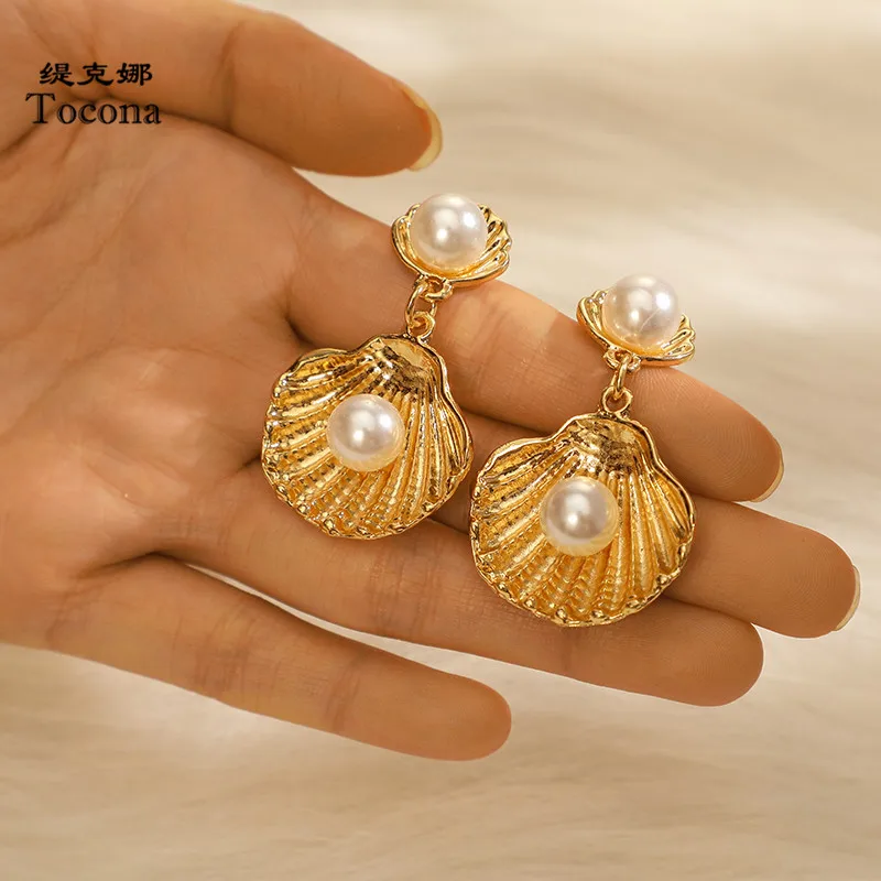 

Tocona Summer Beach Shell Scallop Drop Earrings Gold Color High Quality Pearl Hot Selling Jewelry Women Ladies Wholesale F12105