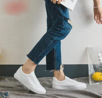 

Autumn New Flat White Shoes Female Breathable Leather Sneakers Shoes fashion Casual Non-slip Light and Comfortable Women Shoes