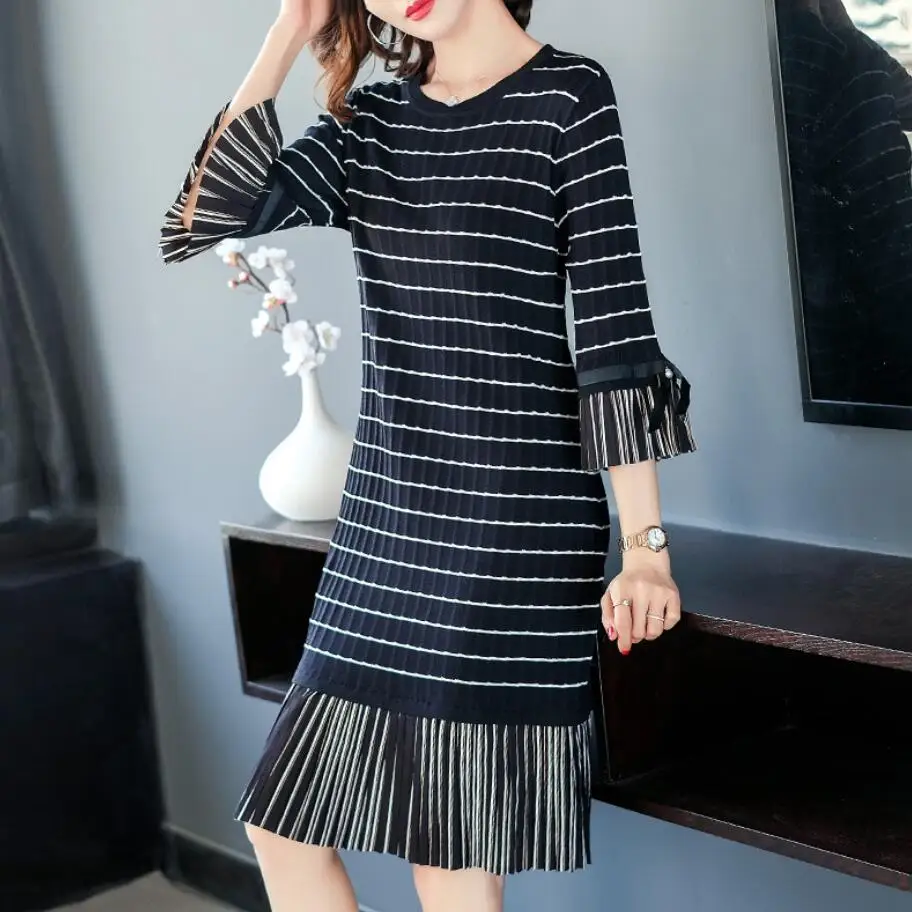 Free Shipping New Spring Women Fashion Knit Dress Seven point Flare