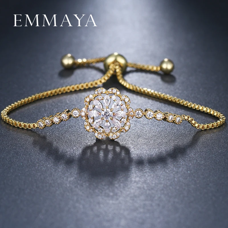 Женский браслет с цветком EMMAYA золотой прозрачным кубическим цирконием и