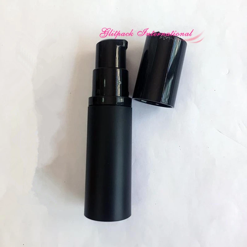 black airless bottle