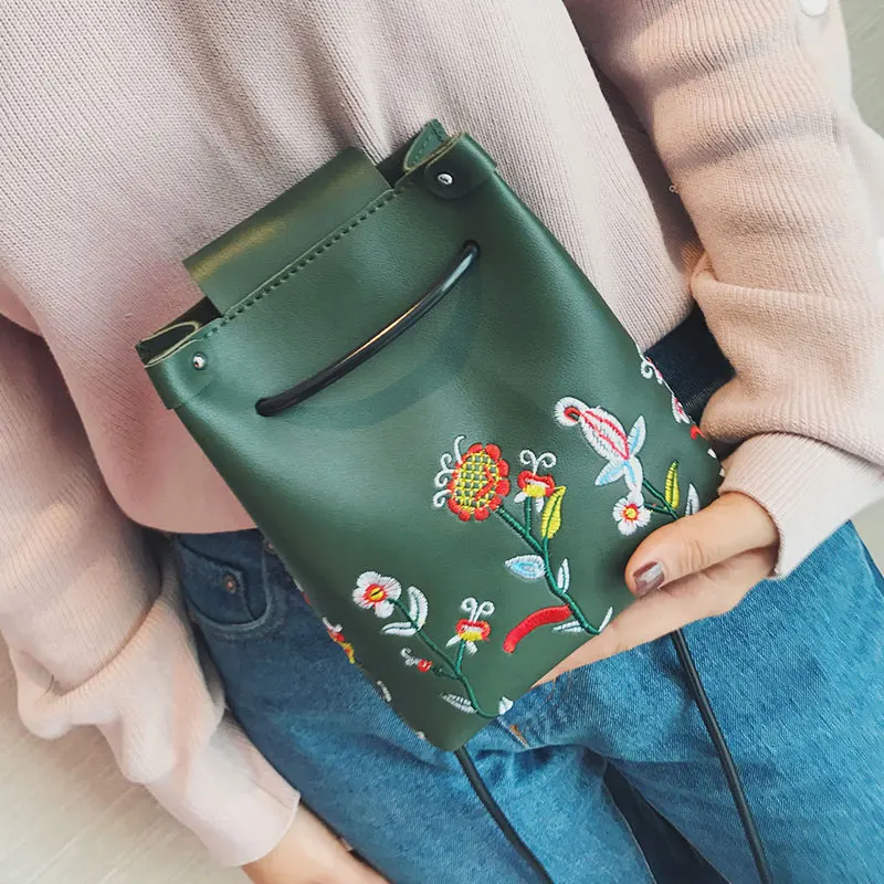 DAUNAVIA, новинка, модная женская мини сумка-мешок с вышивкой, дизайнерские сумки-мессенджеры, женская сумка на плечо, Дамская маленькая сумка с клапаном - Цвет: Green