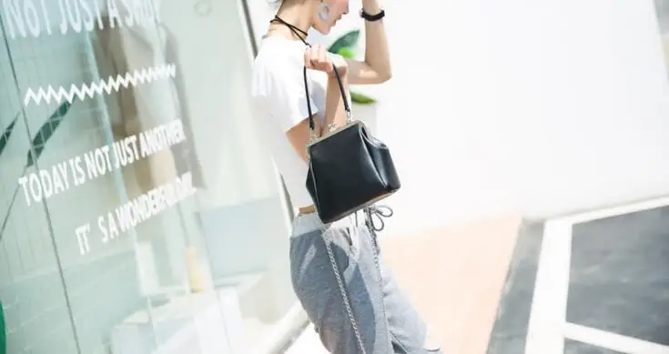 QQ20180613001143