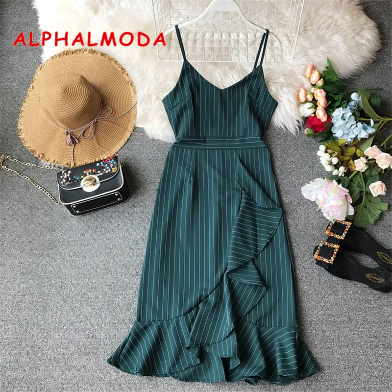 Женское Полосатое платье ALPHALMODA на тонких бретельках облегающее асимметричное с