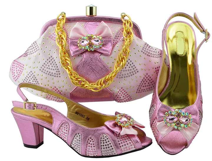MM1065 Pink