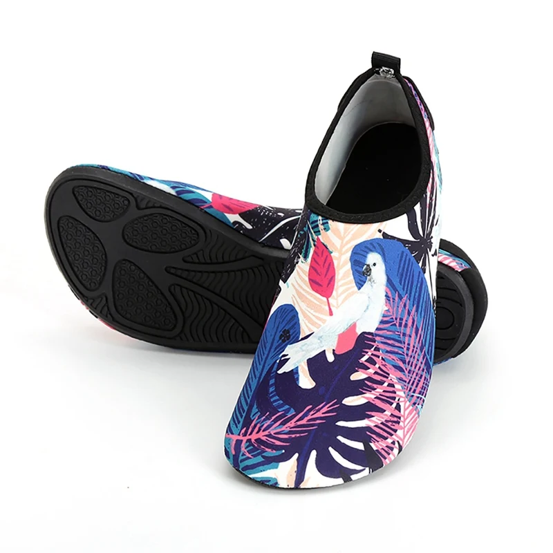 Водонепроницаемая обувь с принтом; легкая Нескользящая быстросохнущая обувь; летняя пляжная обувь для подводного плавания - Цвет: B