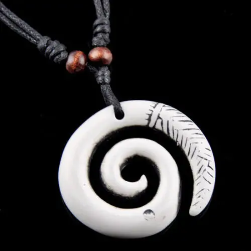 

Men Women's Fashion Jewelry Imitation Yak Bone Carved Spiral Hook NZ Maori Koru Pendants Necklaces Gift MN247
