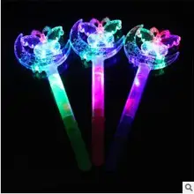 34 см Мода пользу свет мигает принцесса палочку привело фея Glow Волшебная палочка Большой Луны звезда бабочка цветок Палки-стучалки yh971