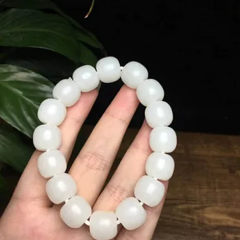 

Hetian yu white yu bracelet, yu is warm and delicate