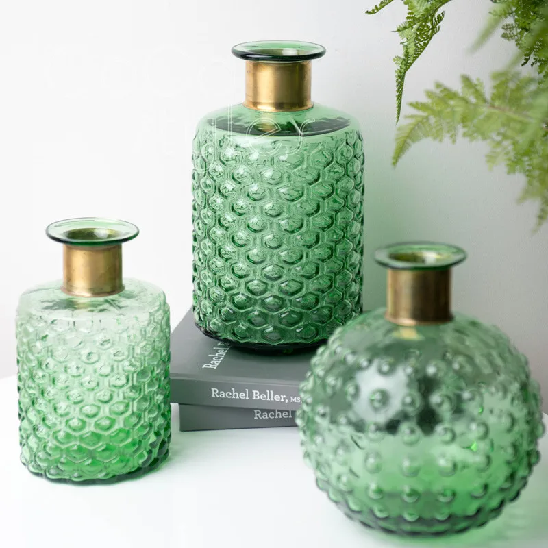 green flower vase (2)