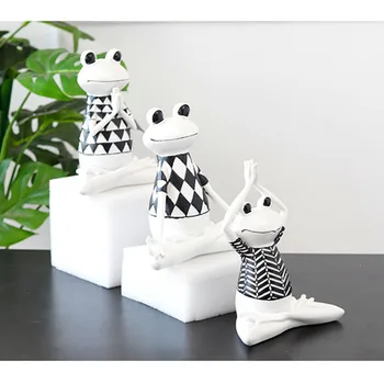 

Nordic Style Yoga Frogs Figurine Decoration Resin Crafts Animal Ornaments Home Table Decoration Frog Figurine Statue G1990