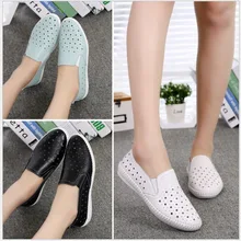 Высокое качество Для женщин обувь из натуральной кожи Модная открытая маленькие белые туфли Лоферы без застежки Мокасины без каблука Для женщин повседневная обувь