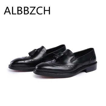 

New brogue carving genuine leather men shoes pointed toe slip on mens wedding shoes male high quality business dress work shoes