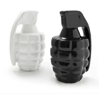 

Storage Bottles & Jars ceramic spice bottle personalized grenade seasoning box salt pepper pot set of 2 height 10cm