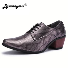 DJSUNNYMIX/брендовая мужская обувь; свадебные модные туфли из натуральной кожи с острым носком и узором «крокодиловая кожа»; коллекция года; Мужские модельные туфли на высоком каблуке