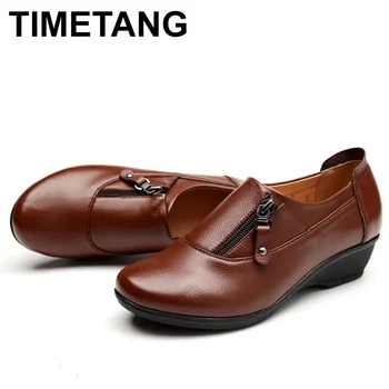 

TIMETANG Spring Fashion leather women shoes mother slope soft bottom anti-slip comfortable middle aged casual shoes C207