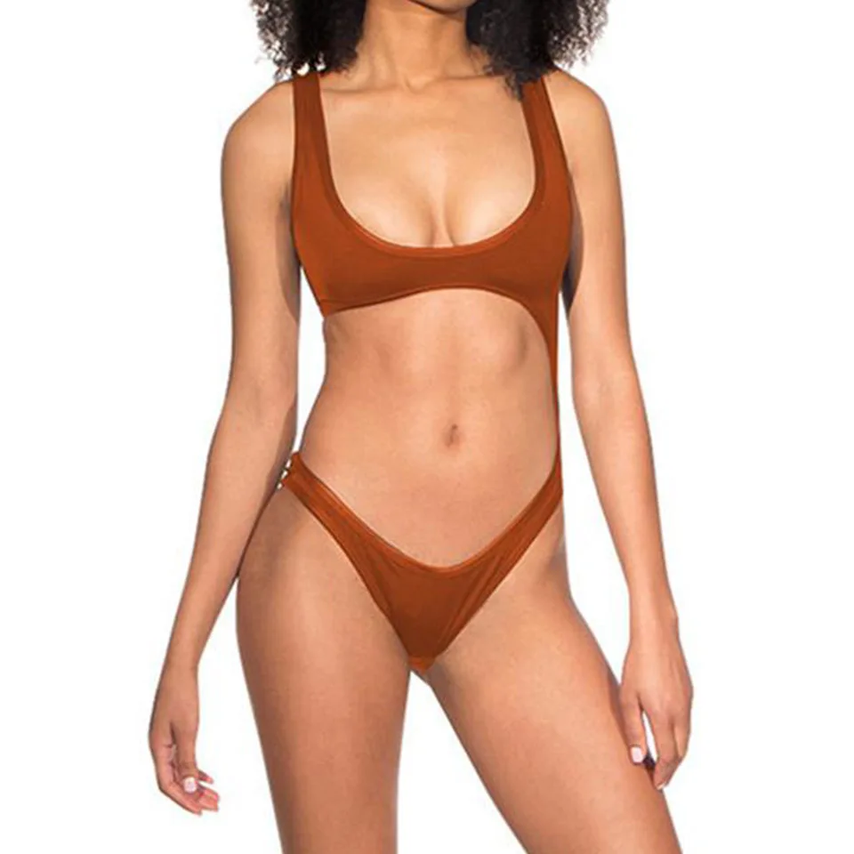 008 swimsuit 03