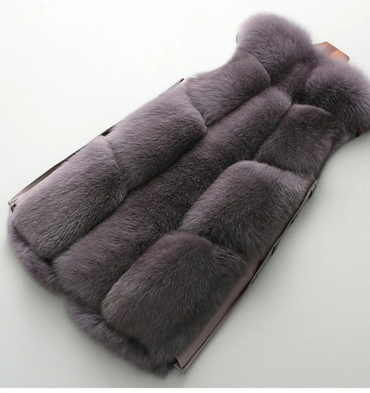 9051123841_1840228121