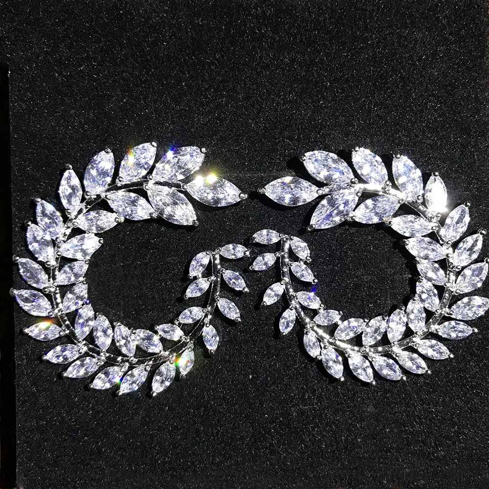 

Leaves Clear CZ Zirconia 2015 New Fashion Cubic Zirconia Stud Earrings Crystal Brand Earrings for Women and Girld Girl Plants
