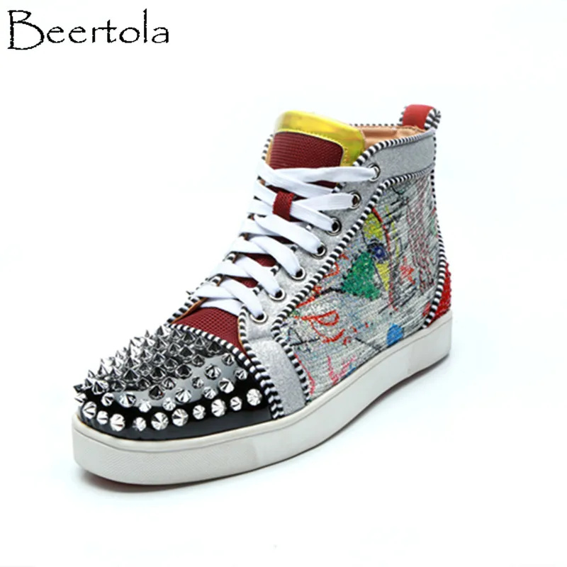 

Beertola New Casual Men Shoes Head Studded Spikes Mixed Color Graffiti Men Shoes High Top Leisure Shoes Male Zapatos Hombre Flat