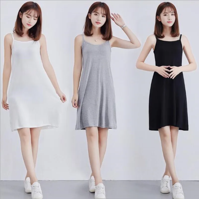 

2019 winter ladies women sexy strap full slips long slips sleeveless plus underwear Comfortable sleep dress QV531