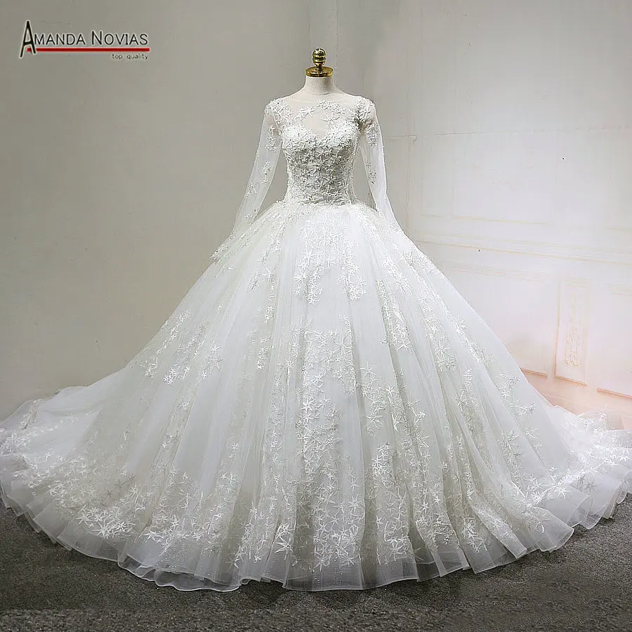 

vestido de noiva 2019 Long Sleeve Lace Appliqued Keyhole Back Wedding Dress