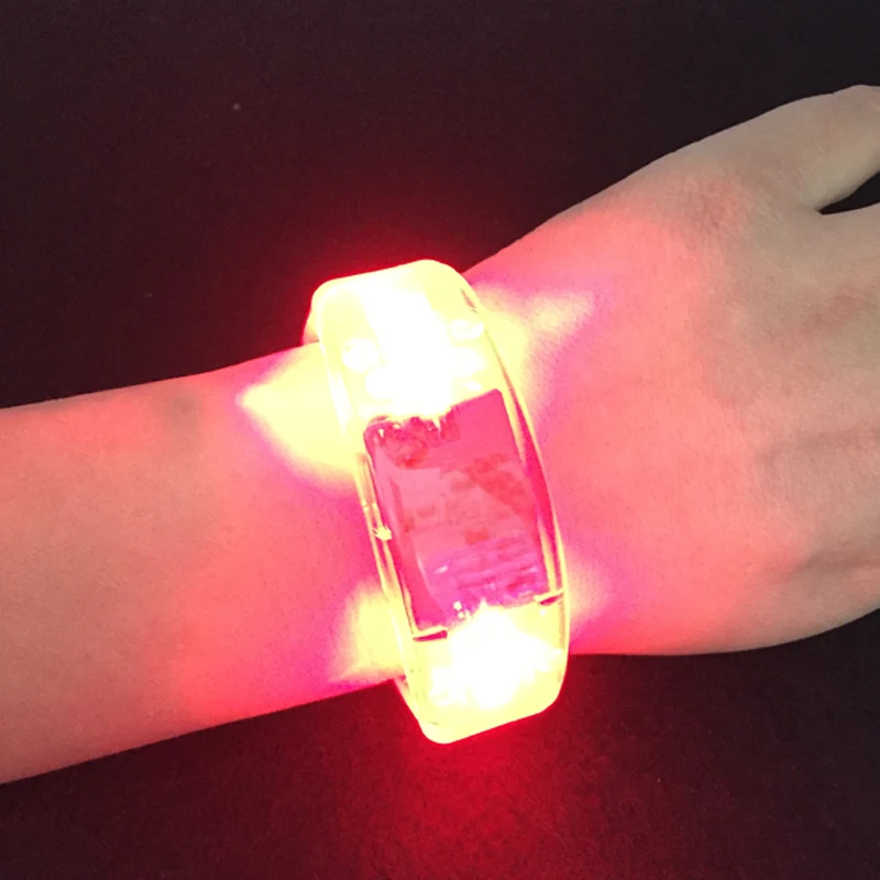 

6pcs Led Clothes Gafas Led Voice Control Bracelets Luminous Wristband Night Light Kids Toys glow In The Dark Party Accessories