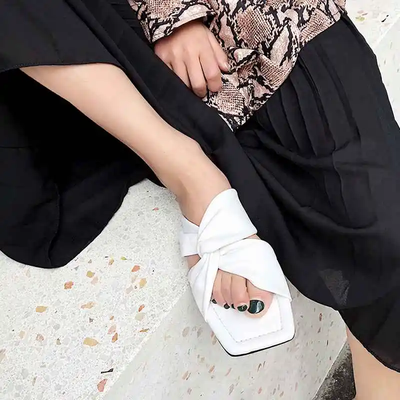 Krazing Pot/классические дизайнерские вьетнамки из овечьей кожи с открытым носком на плоской подошве в стиле суперзвезды; элегантные модные сандалии с украшением в виде банта; l30