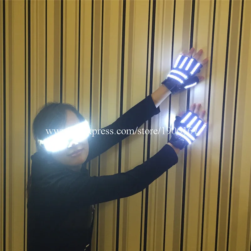 2018 New Led Light Up  White Color Luminous GLoves For DJ Club Party Christmas Halloween Decoration Event & Party Supplies02