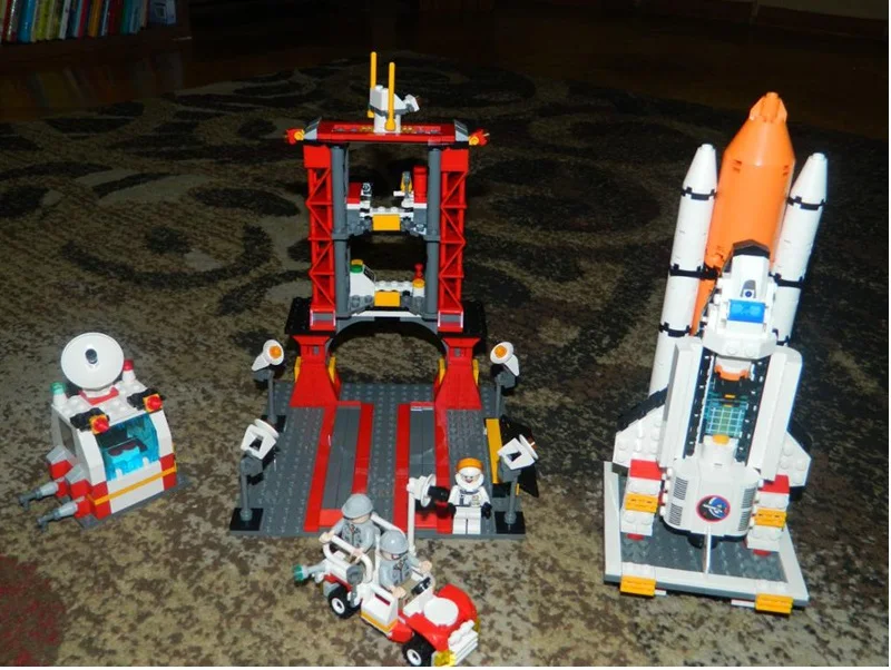 KAZI-Building-Blocks-Playmobil-DIY-Building-Blocks-Space-Shuttle-Launch-Center-Model-Blocks-679-pcs-Bricks (4)
