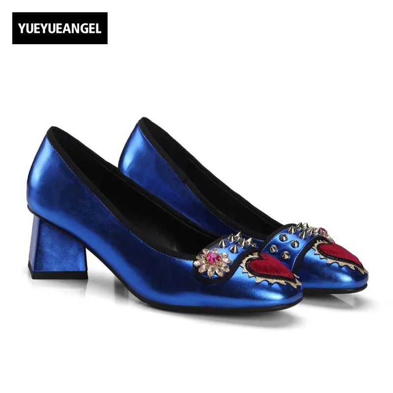 

Women 2019 Spring New Folk Shallow Pumps Fashion Crystal Rivet Design Ladies Shoes Retro Comfort Block Heels Slip On Loafers
