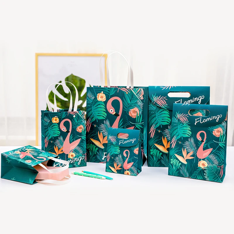 

1pc Fashion Flamingo Paper gift bag Cherry Blossom Gift packaging bag Gradient Tote Bag Cute Cat Pink Unicorn Gift Bag