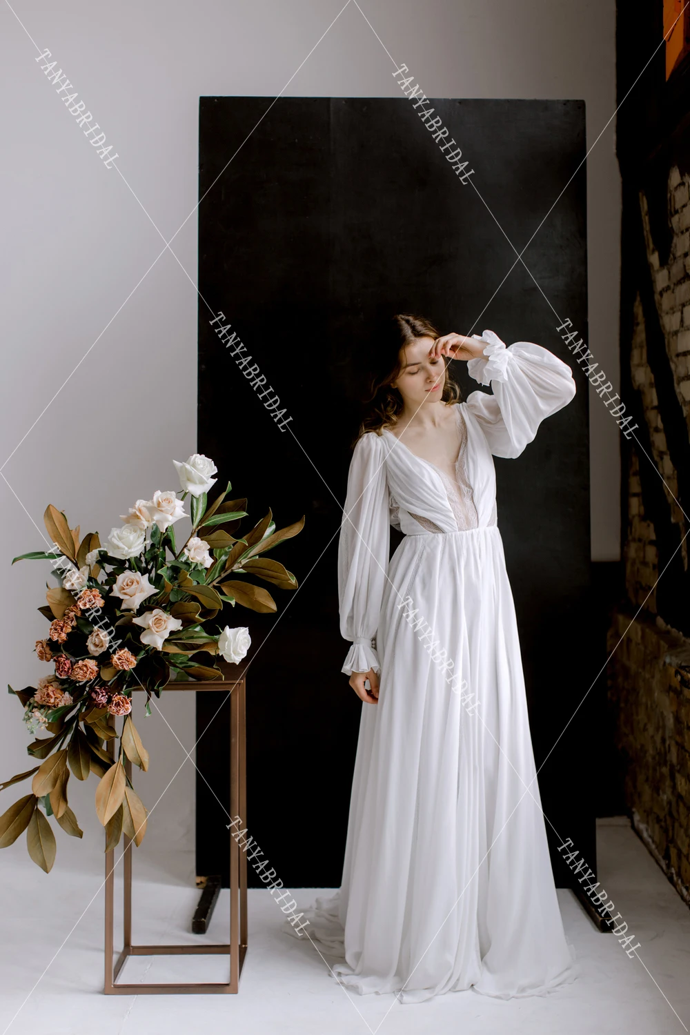 Сказочные богемные Свадебные платья из шифона с уникальным вырезом и длинным рукавом, свадебные платья макси, сказочное платье, шикарное платье ZW218