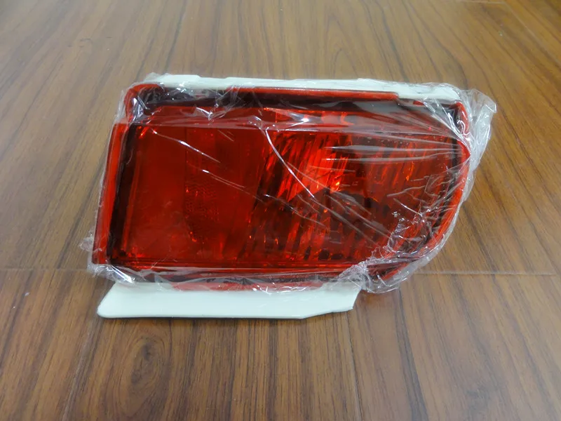

1 Piece Left side Rear fog light rear bumper fog lamp LH without bulb for TOYOTA LAND CRUISER PRADO FJ150 2010-2015
