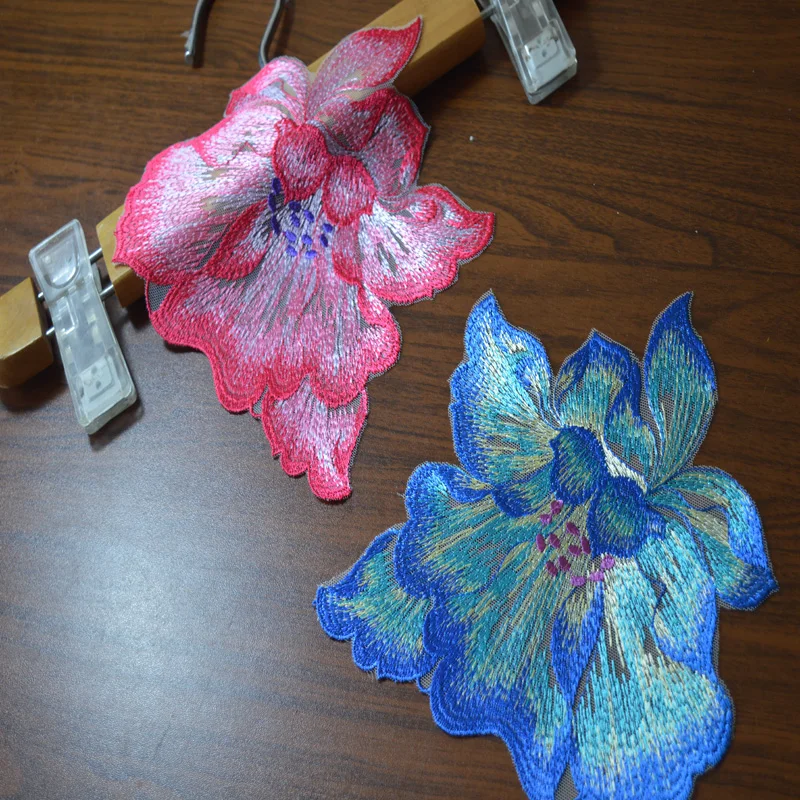 

Size19*16cm(2pcs/lot)red~blue big shiny silk sewing Floral Flower Motif Venise Lace Applique for Garment Embroidery Lace patch