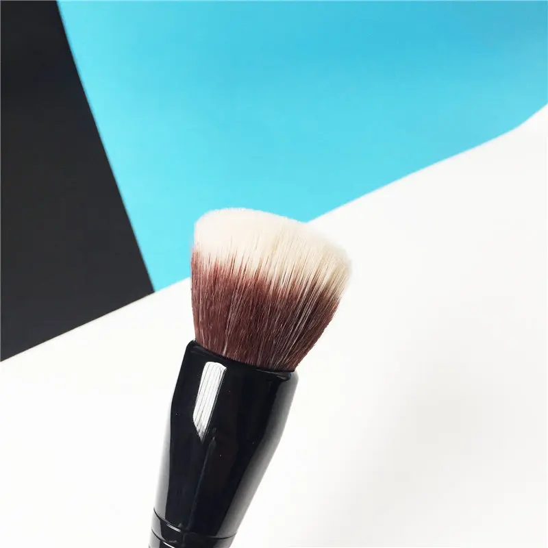 BAREMINERALS SMOOTHING FACE BRUSH _ 4