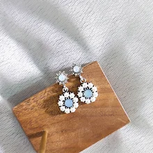 Trendy Acryl Runde Frauen Baumeln Ohrringe Blau Kristall Perle Blume Ohrringe Bohemian Fashion Ohrringe Für Frauen Erklärung