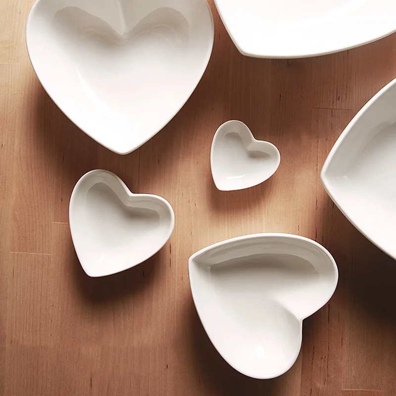 High Quality White Ceramic Under Glazed Heart Bowls Porcelain Ramen Bowl Chinese Soup Mixing